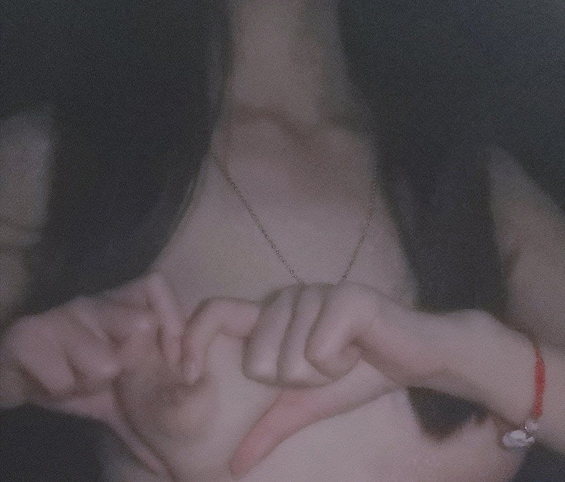 Ba cô nàng nóng bỏng đang làm tình với con đĩ của mình